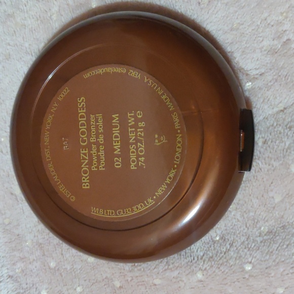 Estee Lauder Bronze Goddess Power 02 Medium - Picture 2 of 7